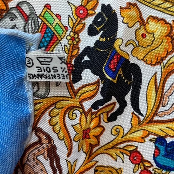 Authentic HERMES Scarf - Picture 9 of 13